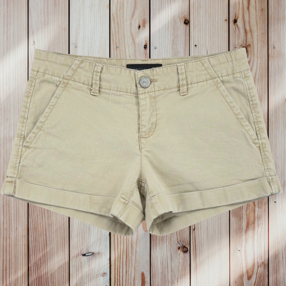 Aeropostale Midi Low Rise Chino Khaki Shorts Womens 0